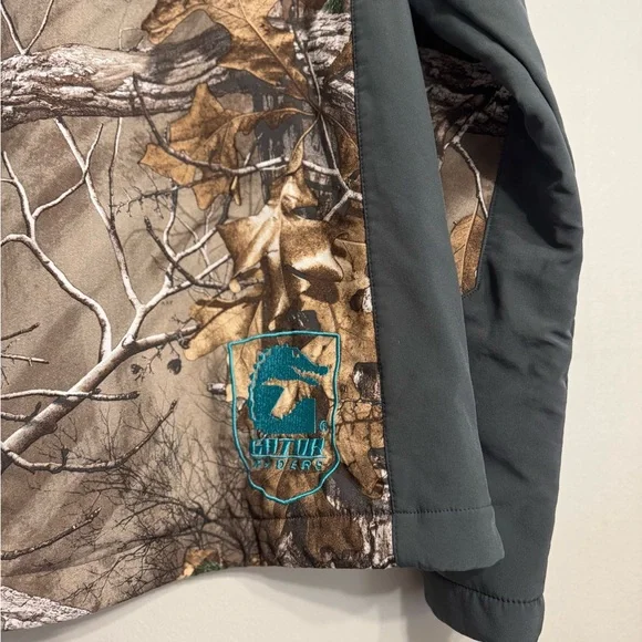 Gator Wader Camouflage Huntress Jacket with Teal Accents Med